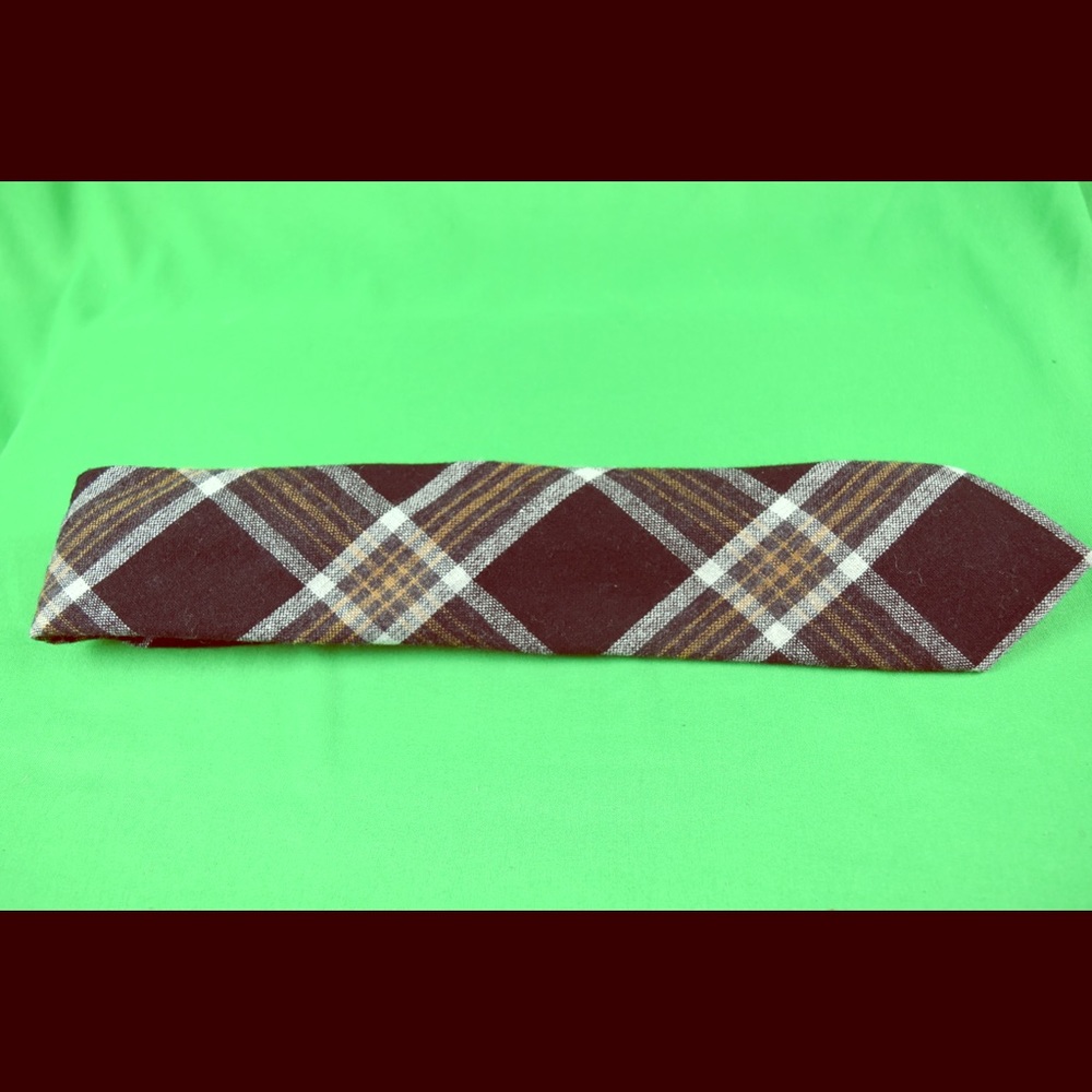 Merona Wool Blend Plaid Tie Unisex Design 60$ MSRP